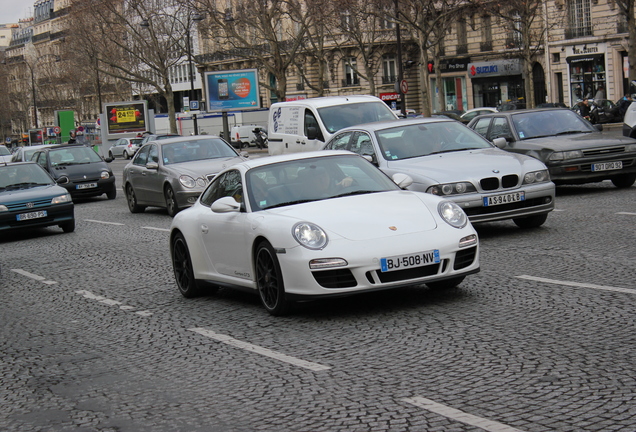 Porsche 997 Carrera GTS