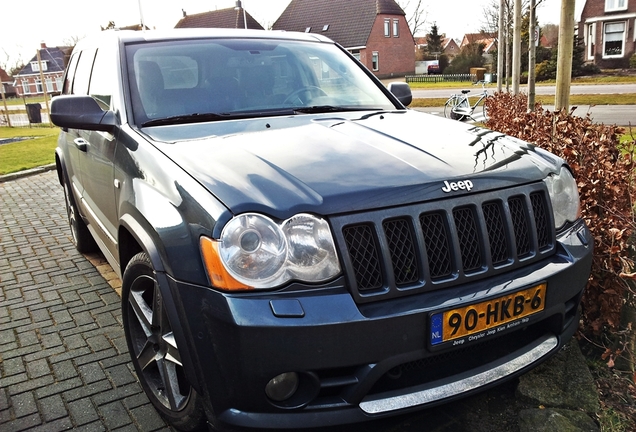 Jeep Grand Cherokee SRT-8 2005