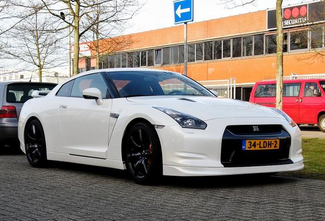 Nissan GT-R Switzer P600