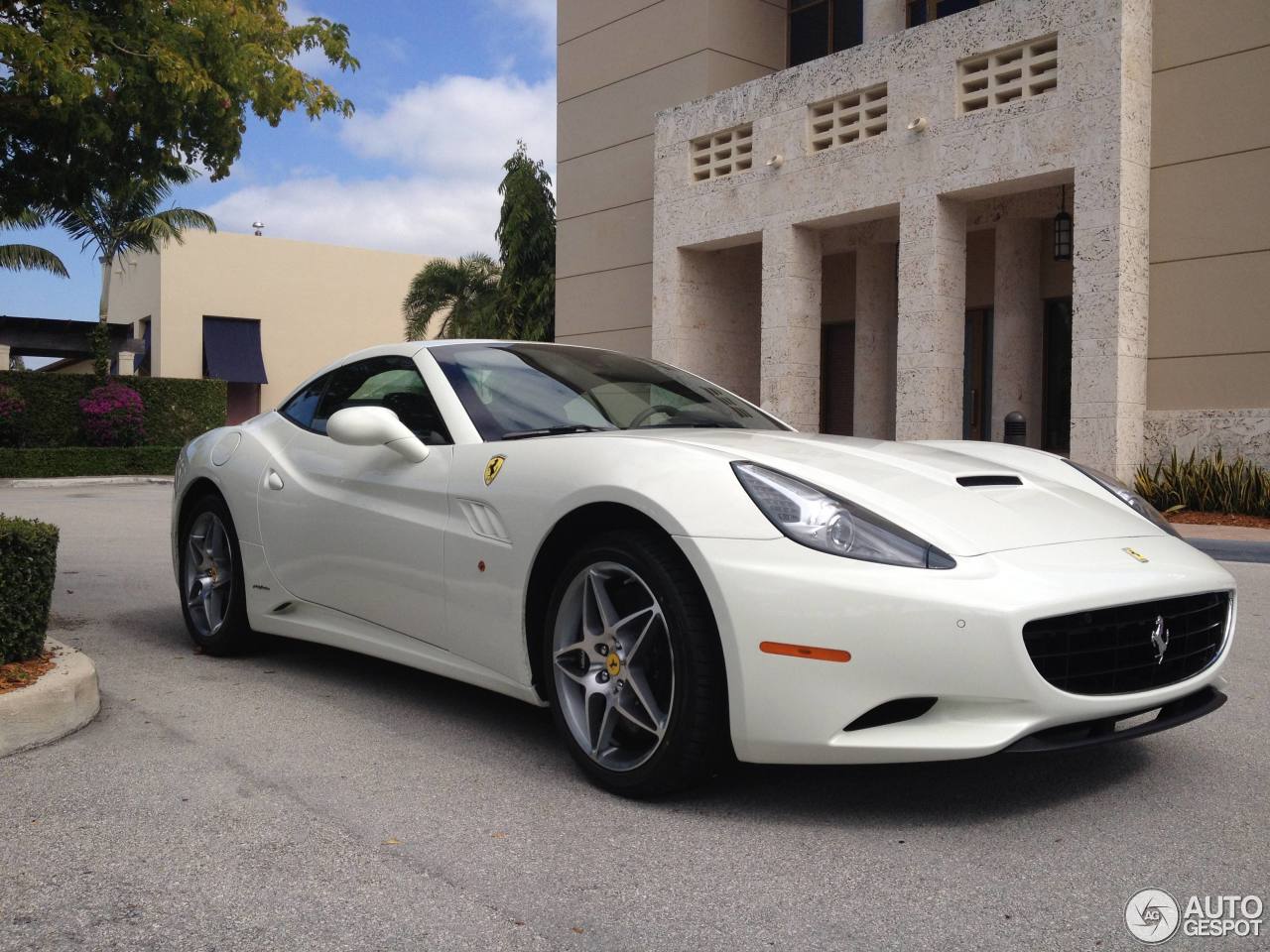 Ferrari California