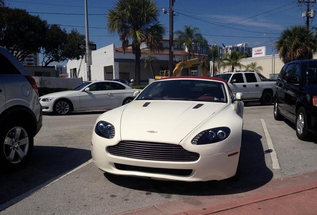 Aston Martin V8 Vantage Roadster