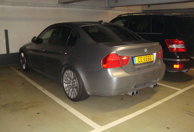 BMW M3 E90 Sedan 2009