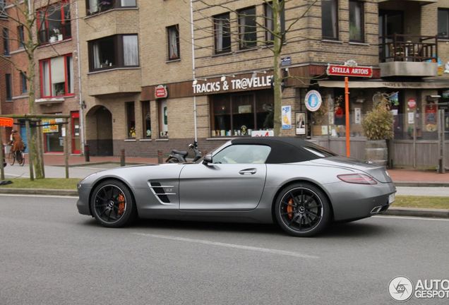 Mercedes-Benz SLS AMG Roadster