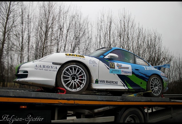 Porsche 996 GT3 CUP