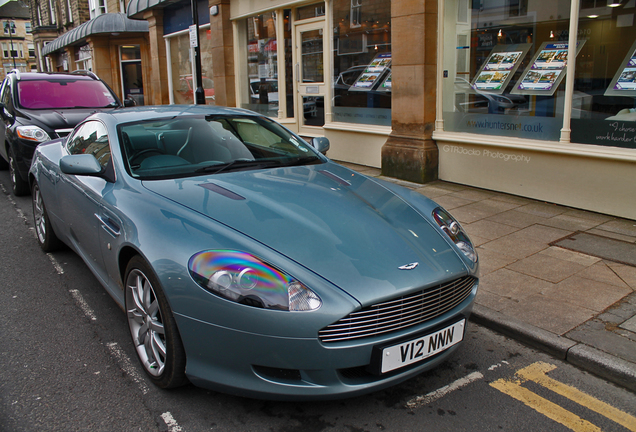 Aston Martin DB9