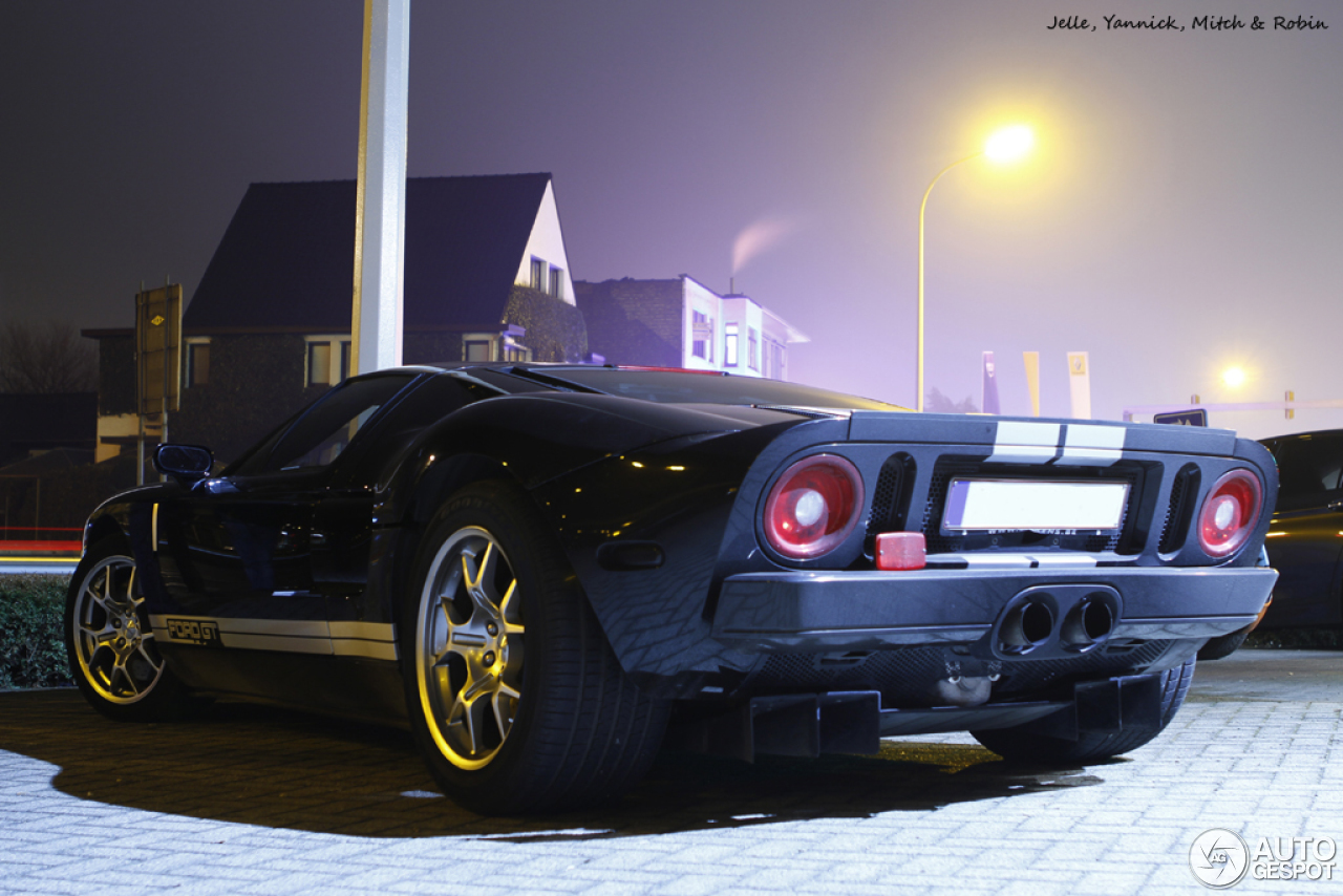 Ford GT