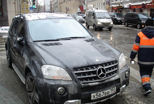 Mercedes-Benz ML 63 AMG W164 2009