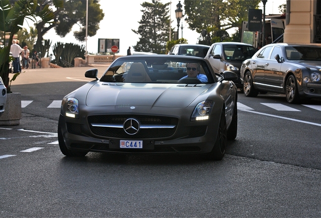 Mercedes-Benz SLS AMG Roadster