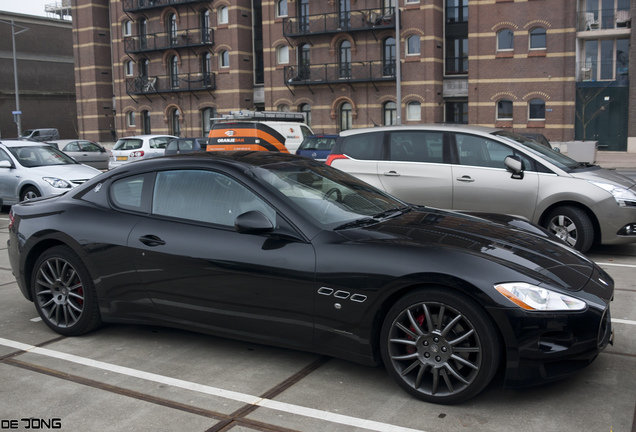 Maserati GranTurismo S Automatic