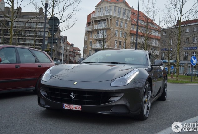 Ferrari FF