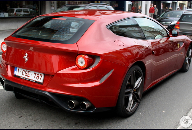 Ferrari FF