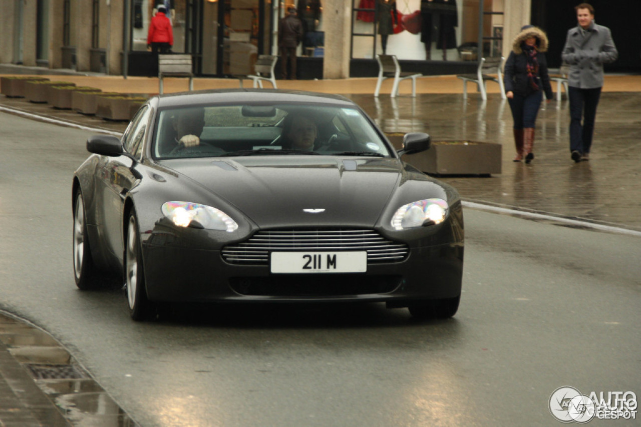 Aston Martin V8 Vantage