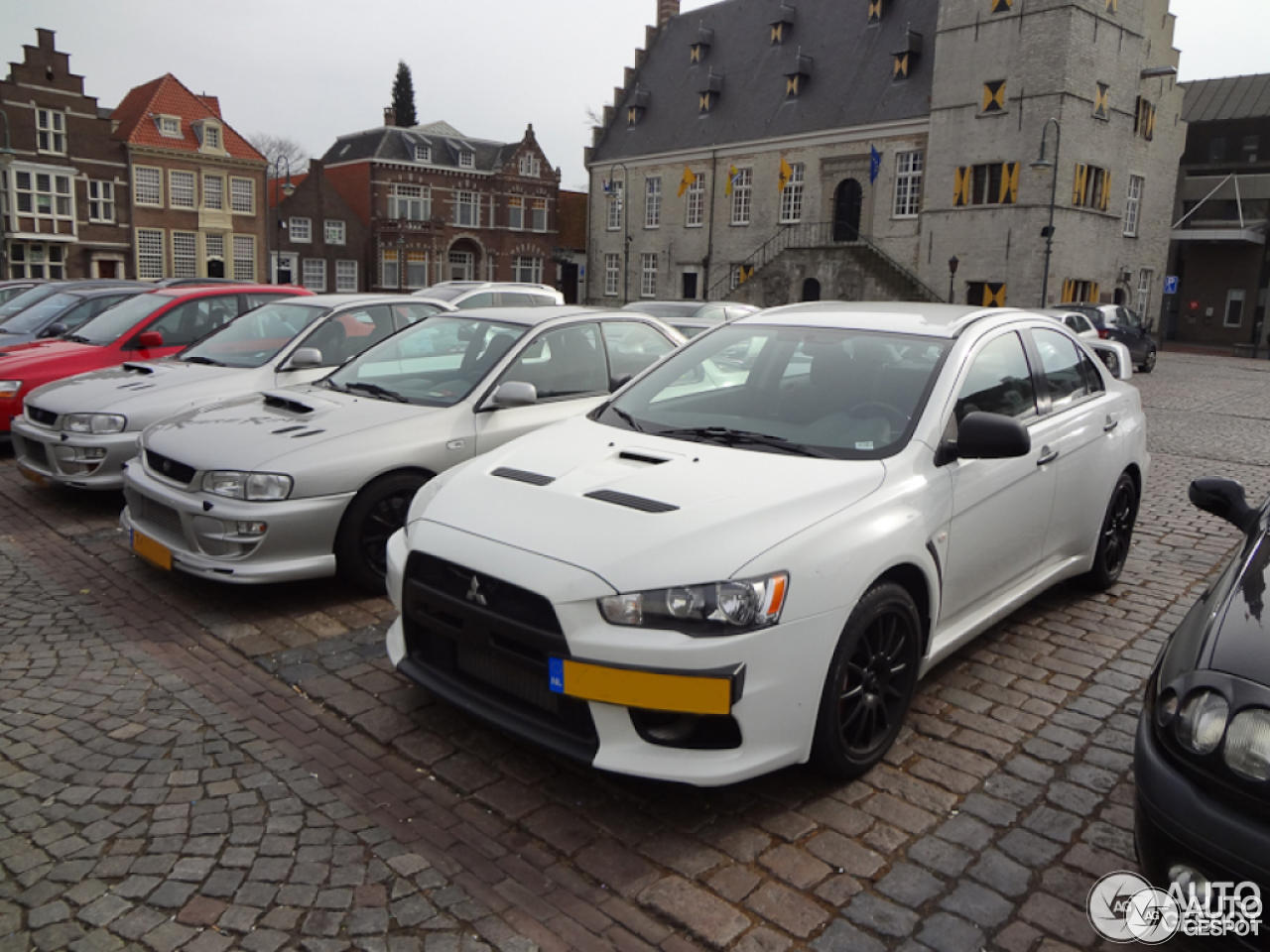 Mitsubishi Lancer Evolution X RS