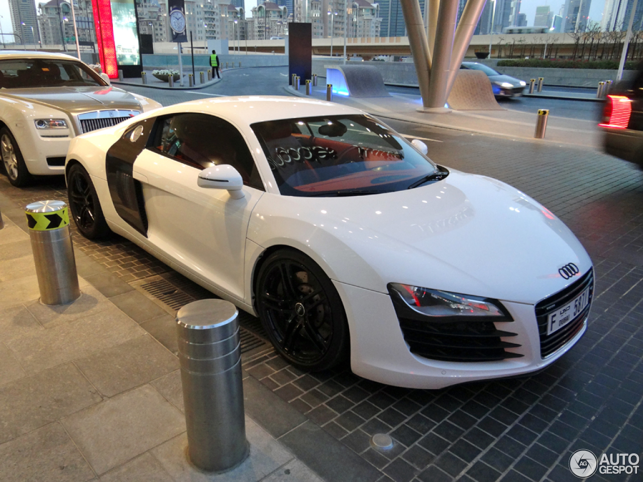 Audi R8