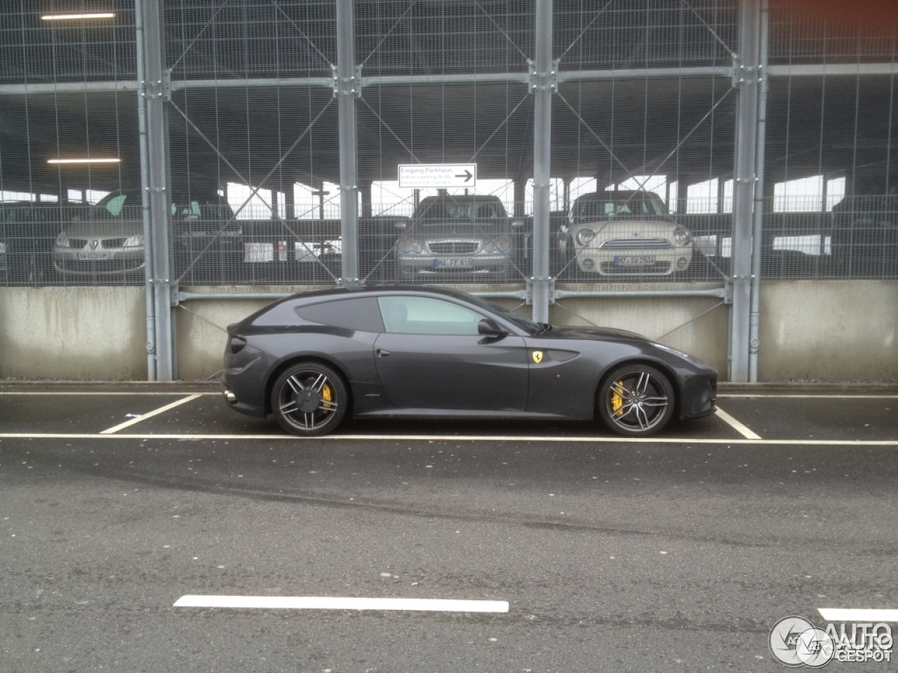 Ferrari FF