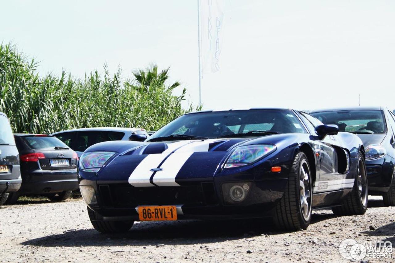 Ford GT