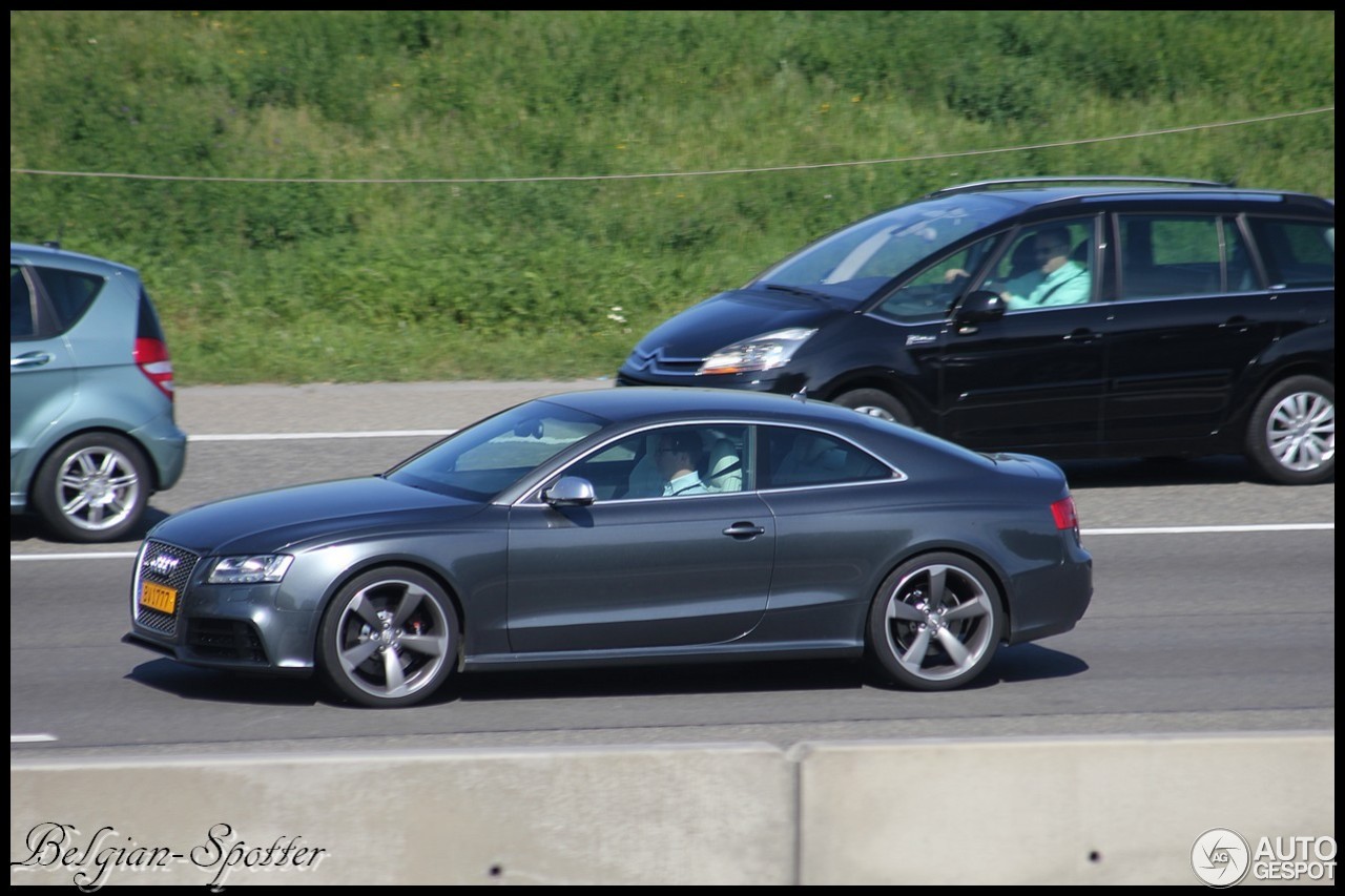 Audi RS5 8T