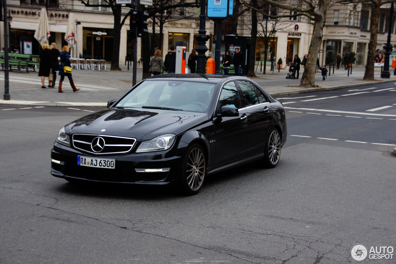 Mercedes-Benz C 63 AMG W204 2012