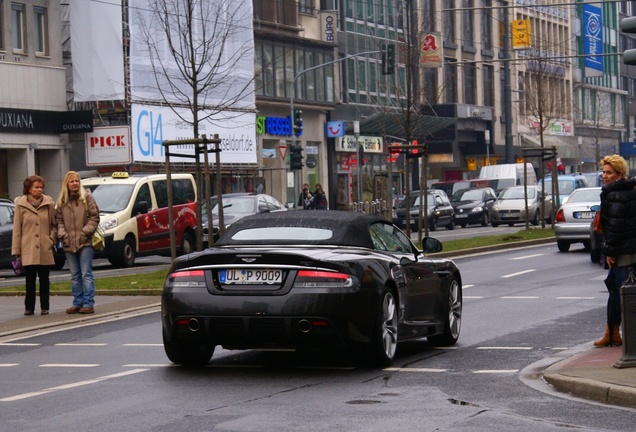 Aston Martin DBS Volante