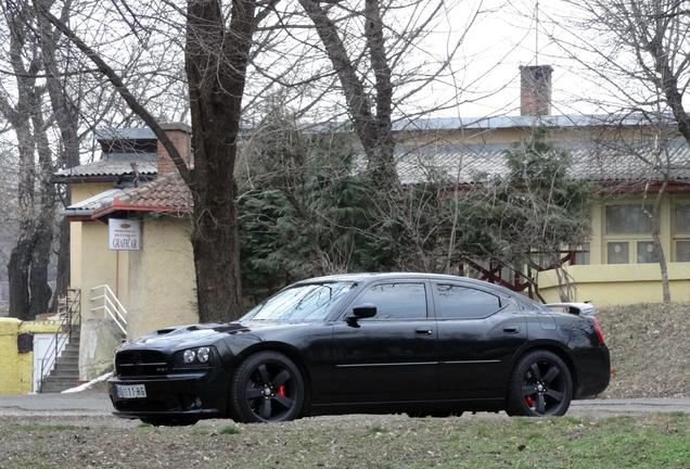 Dodge Charger SRT-8