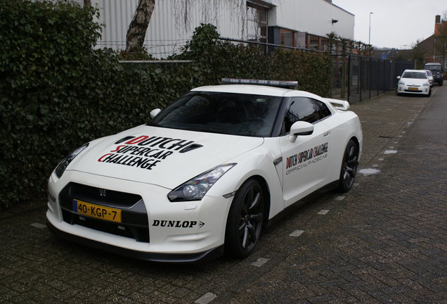 Nissan GT-R