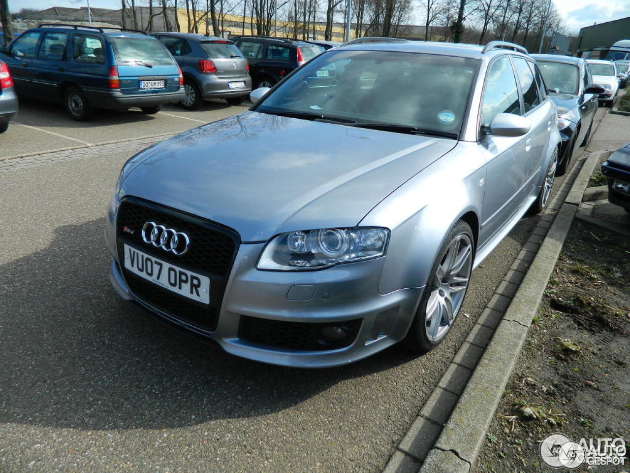 Audi RS4 Avant B7