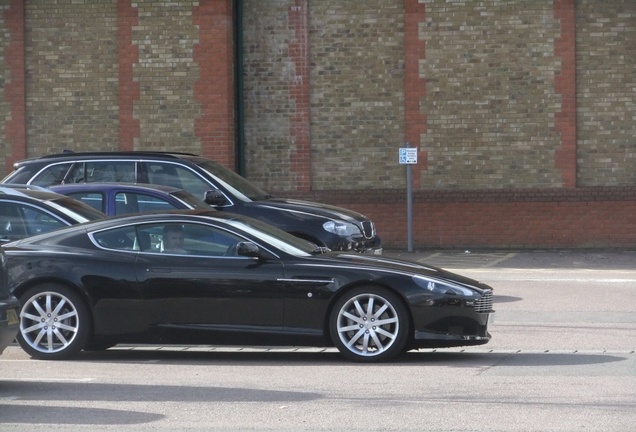 Aston Martin DB9