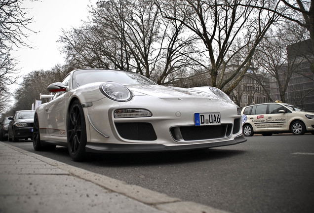 Porsche 997 GT3 RS 4.0