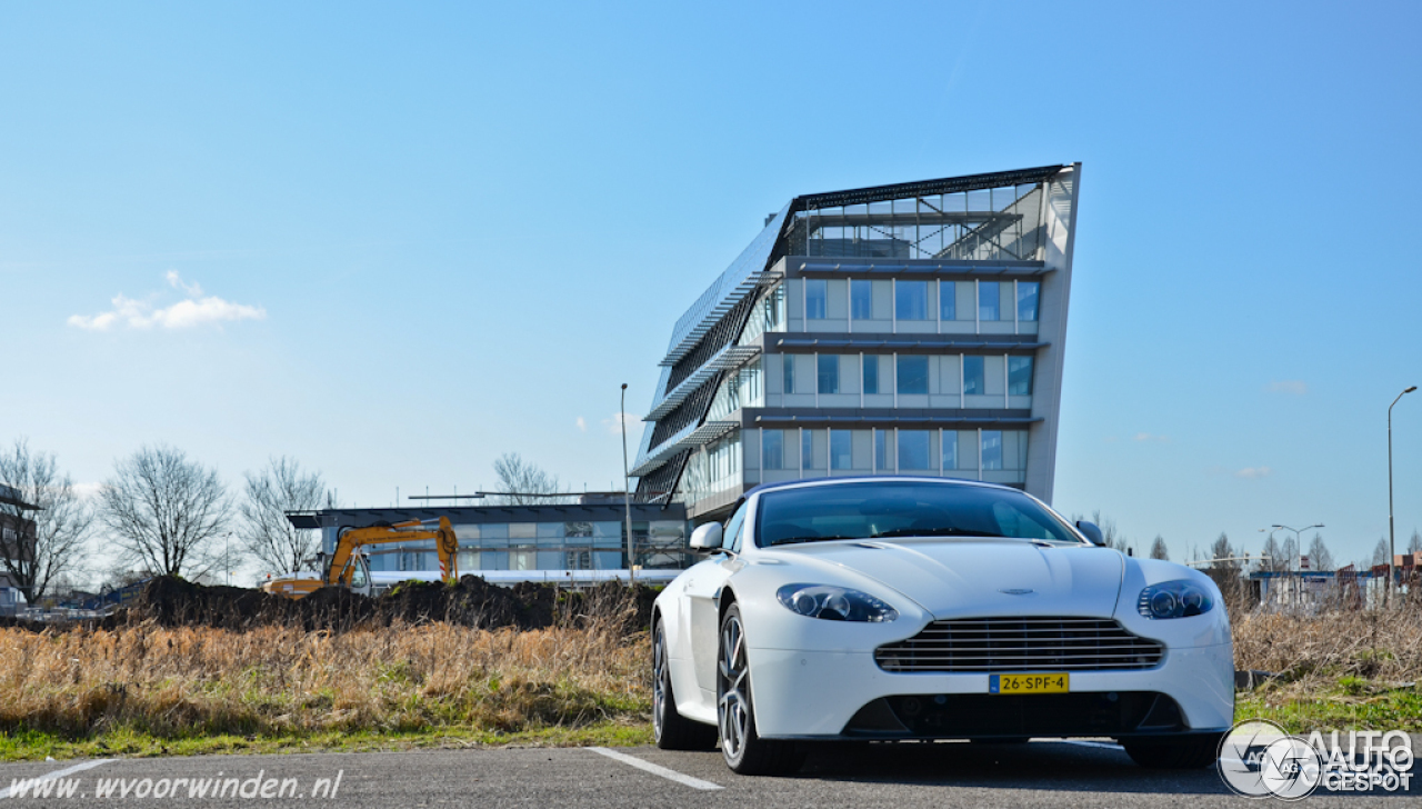 Aston Martin V8 Vantage S Roadster