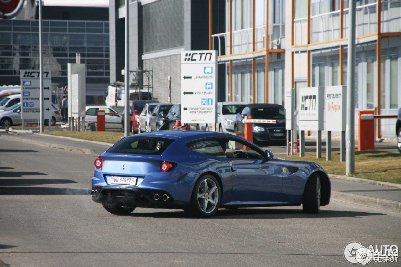 Ferrari FF