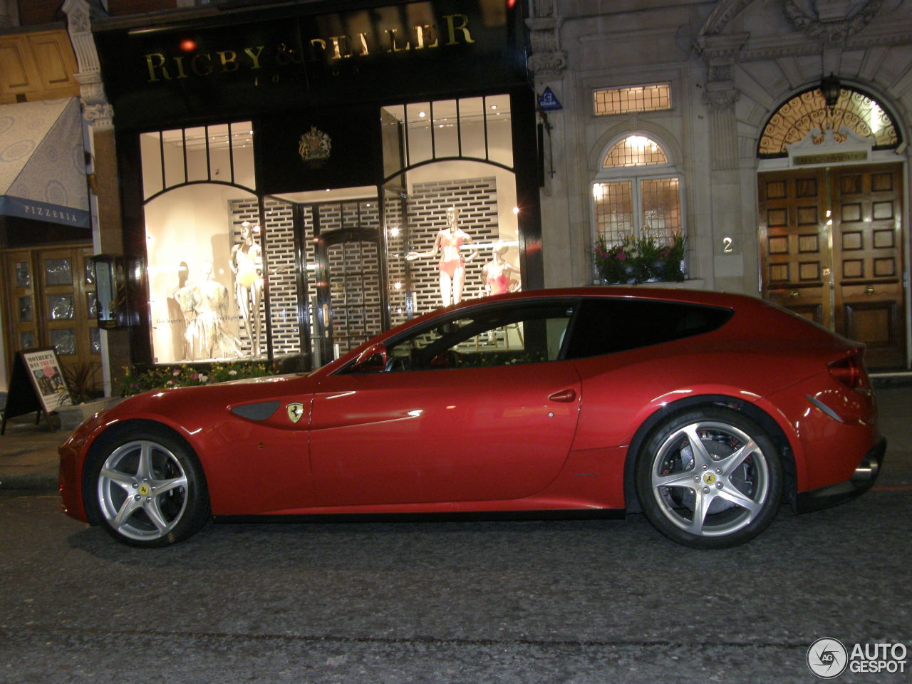 Ferrari FF