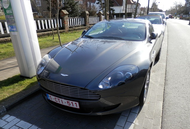 Aston Martin DB9