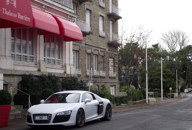 Audi R8 V10