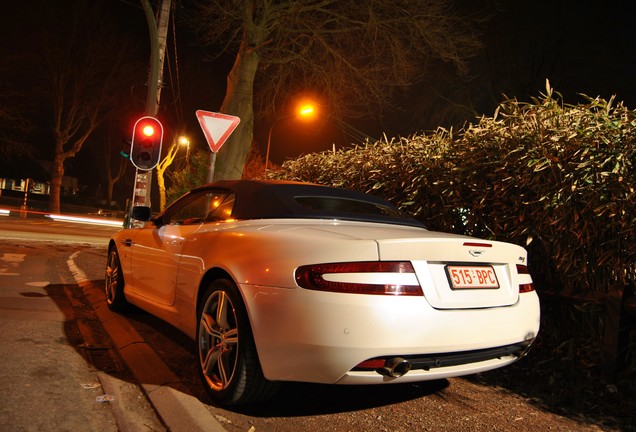 Aston Martin DB9 Volante