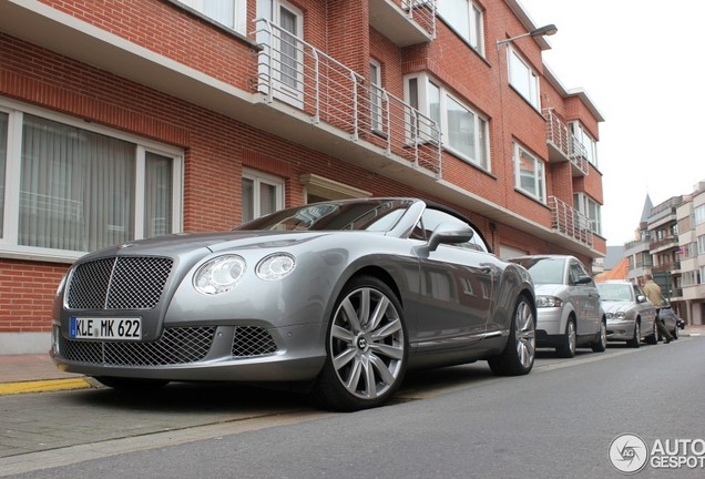 Bentley Continental GTC 2012