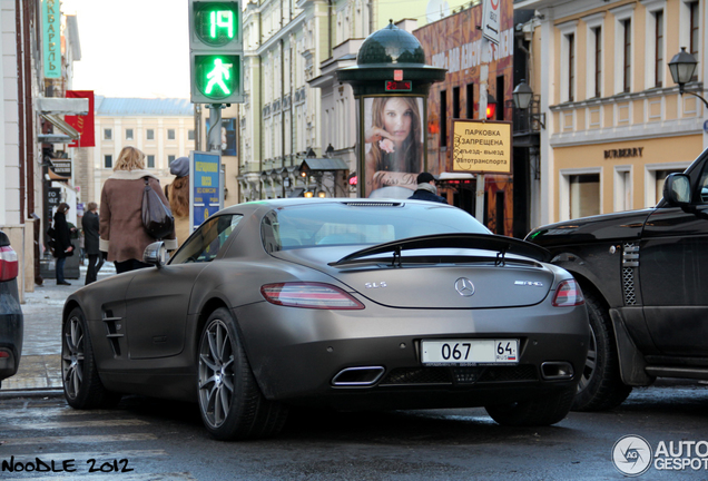 Mercedes-Benz SLS AMG