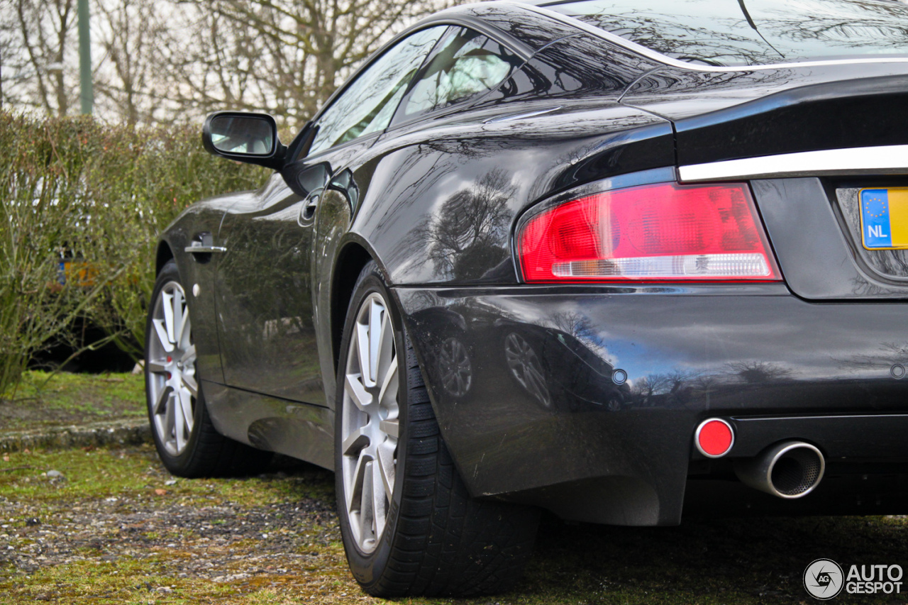 Aston Martin Vanquish S