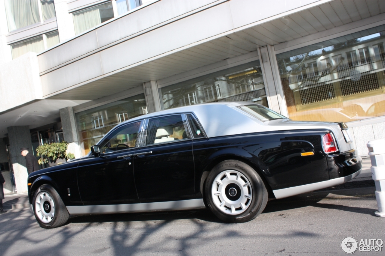 Rolls-Royce Phantom