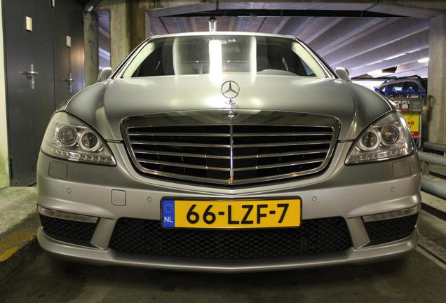 Mercedes-Benz S 63 AMG W221 2010