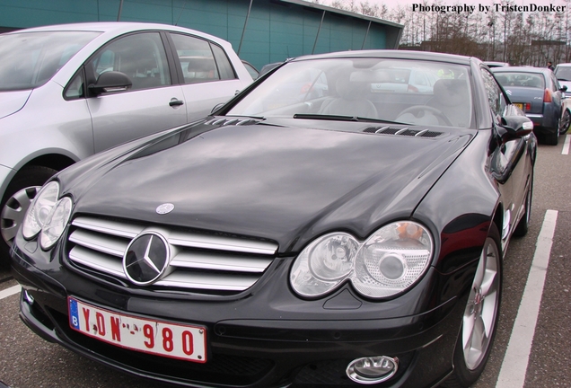 Mercedes-Benz SL 600 R230 2006