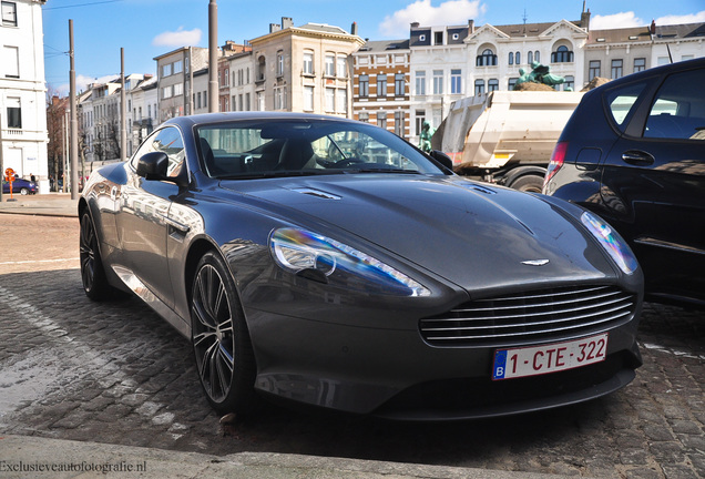 Aston Martin Virage 2011