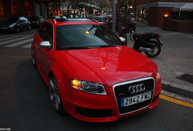 Audi RS4 Avant B7