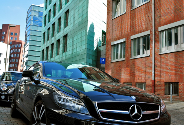 Mercedes-Benz CLS 63 AMG C218