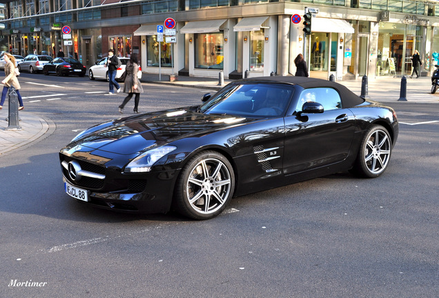 Mercedes-Benz SLS AMG Roadster