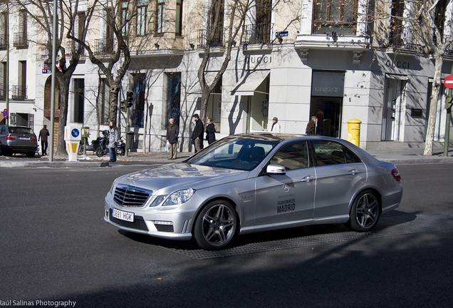 Mercedes-Benz E 63 AMG W212 V8 Biturbo