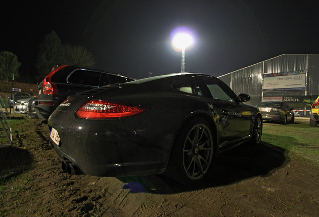 Porsche 997 Carrera GTS