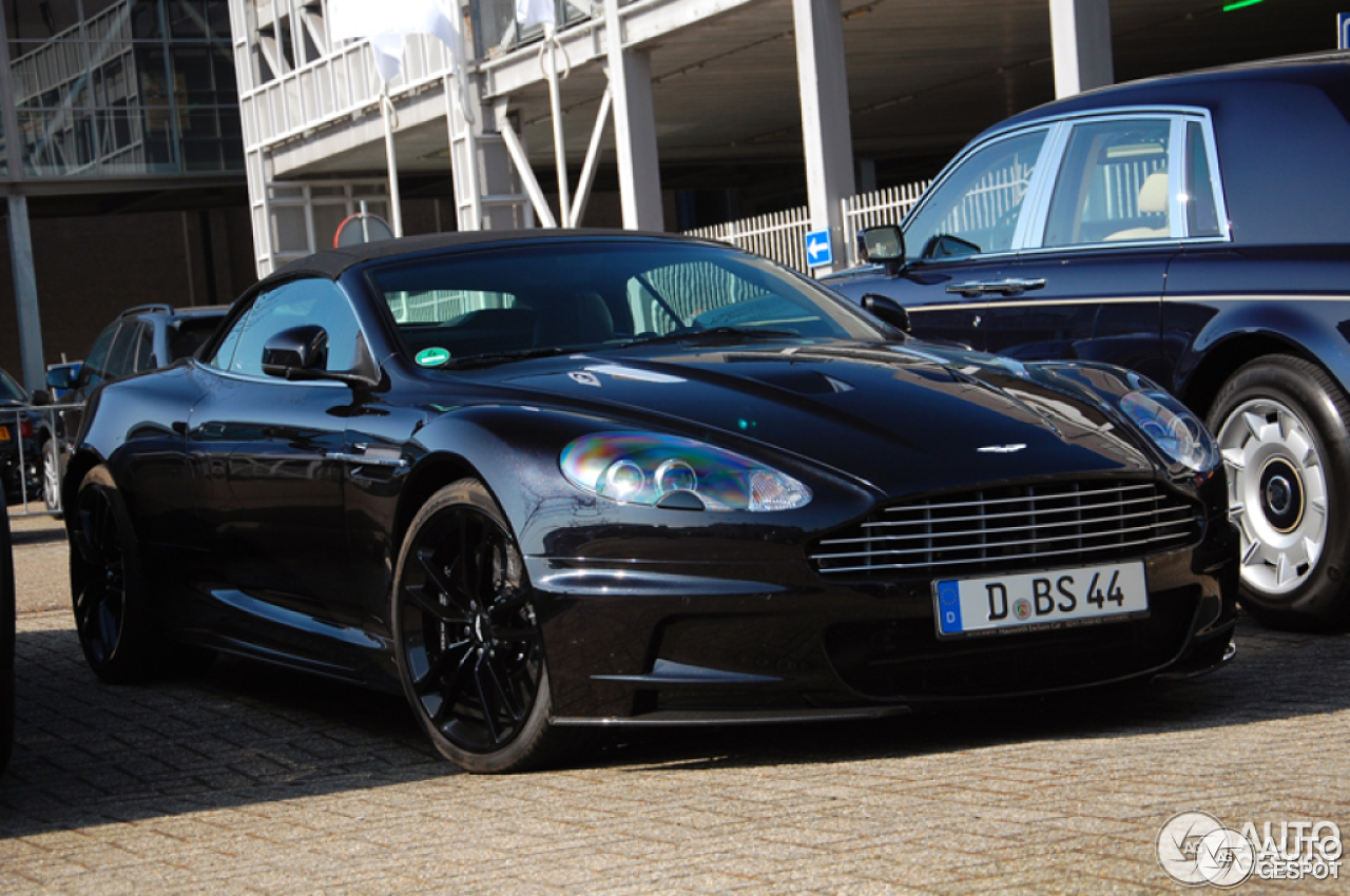 Aston Martin DBS Volante