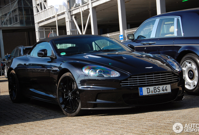 Aston Martin DBS Volante