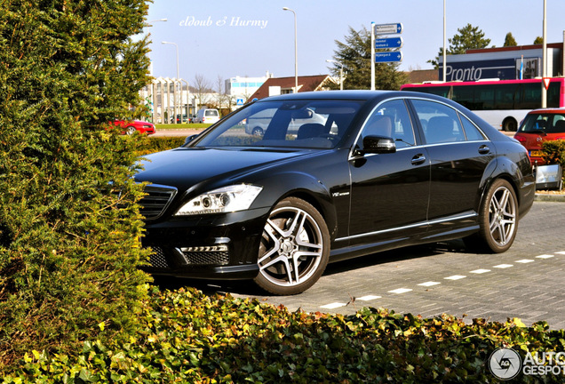 Mercedes-Benz S 65 AMG V221 2010