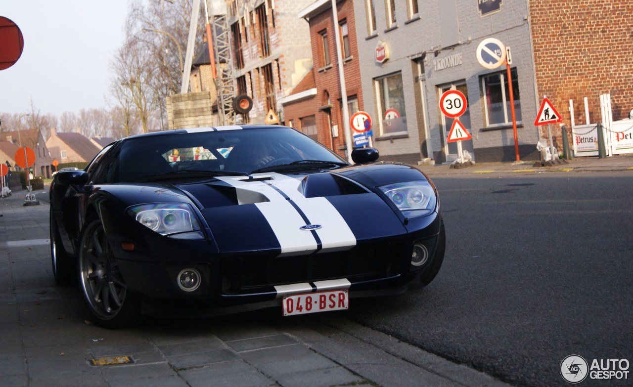 Ford GT